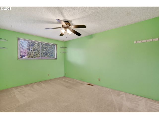 14650 Se THELMA Cir, Milwaukie, OR 97267