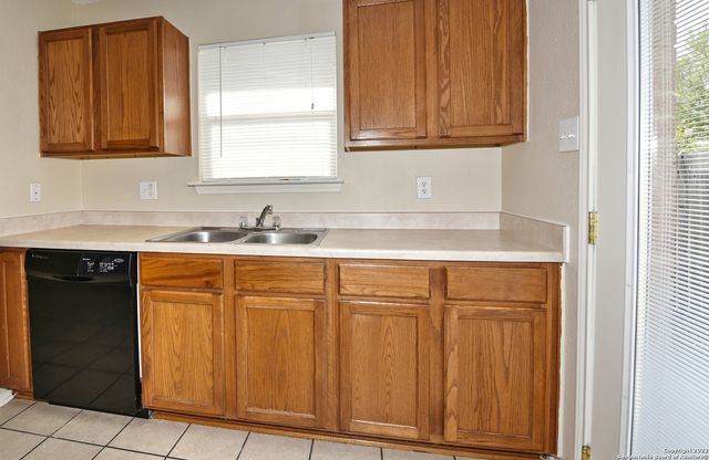 10634 SHAENMEADOW, San Antonio, TX 78254