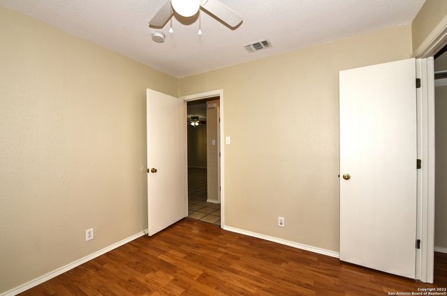 10634 SHAENMEADOW, San Antonio, TX 78254