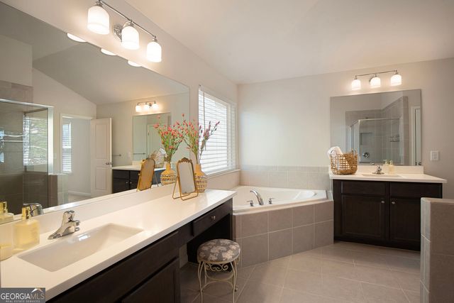 6215 Vista Crossing Way, Cumming, GA 30028