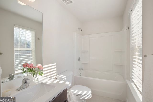 6215 Vista Crossing Way, Cumming, GA 30028