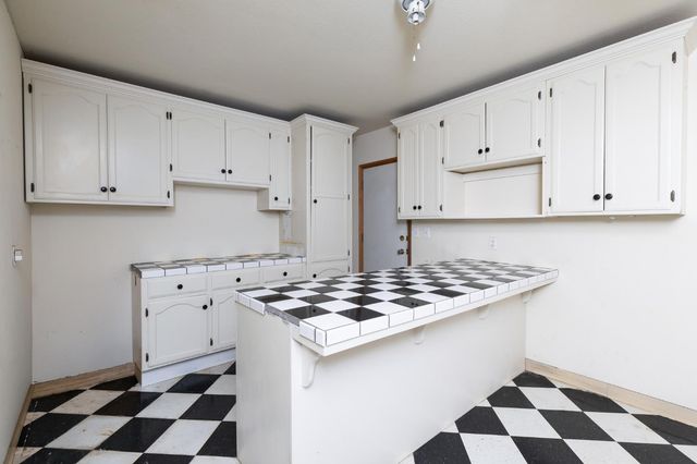 2038 Rall Avenue, Clovis, CA 93611