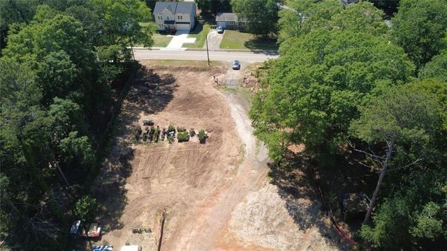 2304 Whites Mill Road, Decatur, GA 30032