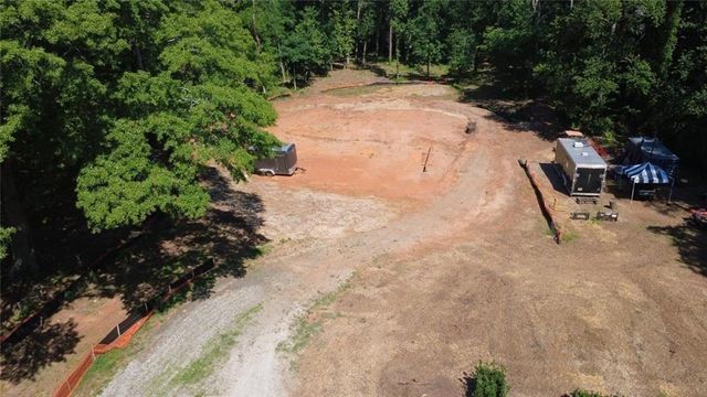 2304 Whites Mill Road, Decatur, GA 30032