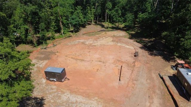 2304 Whites Mill Road, Decatur, GA 30032
