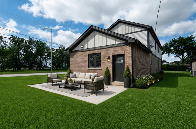 7957 W 73 Place, Bridgeview, IL 60455