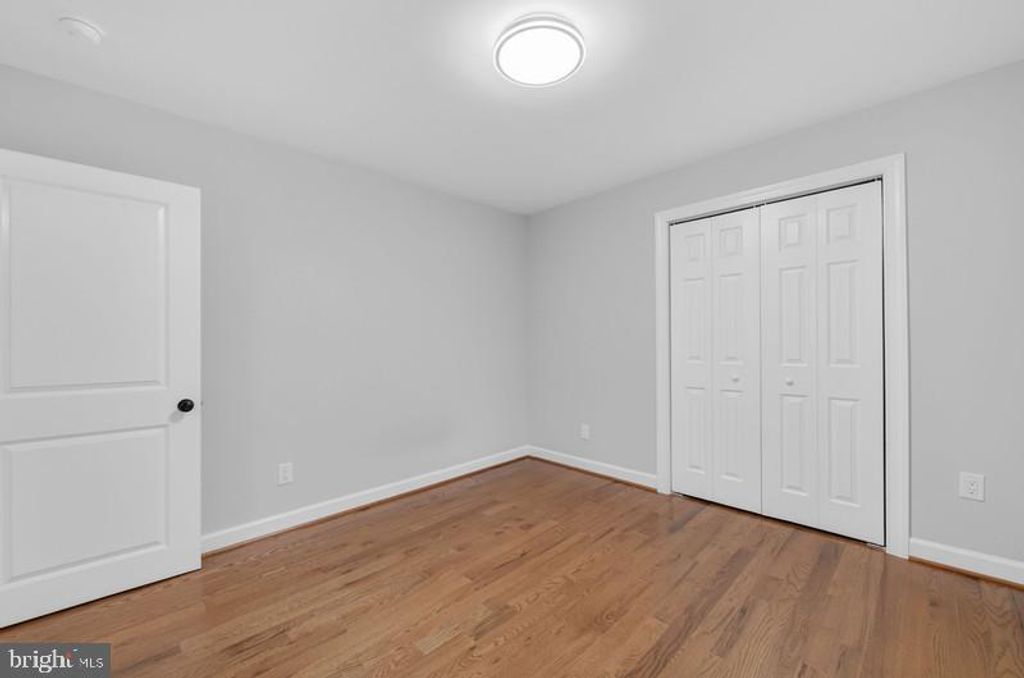 Image 27 of property listing at 5635 W SHADY SIDE RD, Churchton, MD 20733