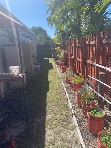 691 E 62nd St, Hialeah, FL 33013