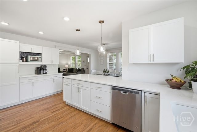 402 E 56th Street, Savannah, GA 31405