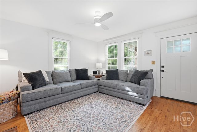 402 E 56th Street, Savannah, GA 31405
