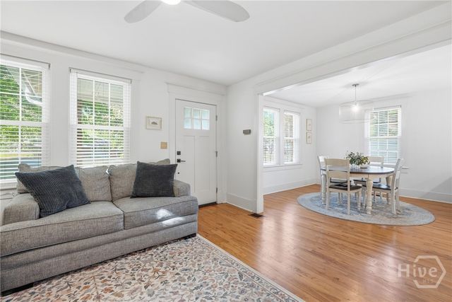 402 E 56th Street, Savannah, GA 31405