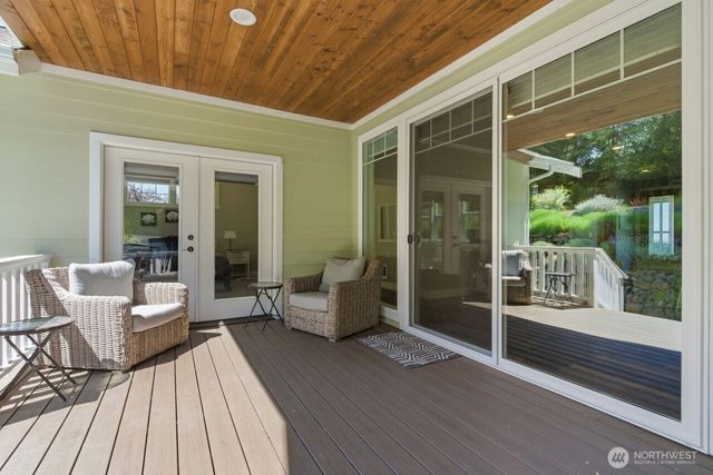 651 Happy View Lane, Sequim, WA 98382