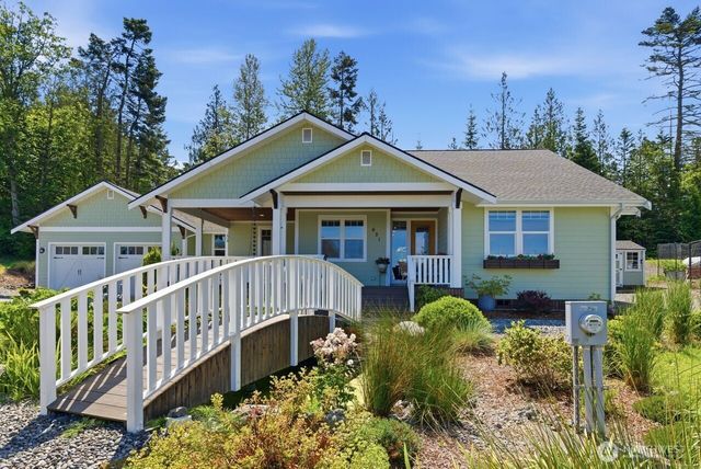 651 Happy View Lane, Sequim, WA 98382