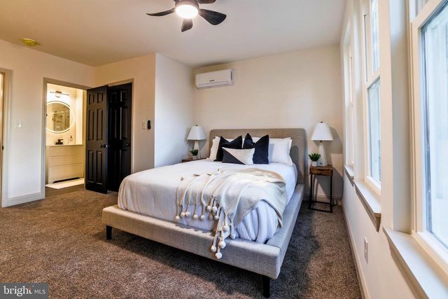 7142 LAWNDALE AVE, Philadelphia, PA 19111