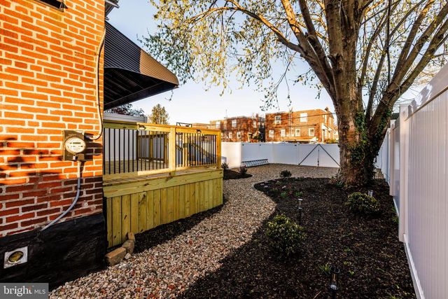 7142 LAWNDALE AVE, Philadelphia, PA 19111