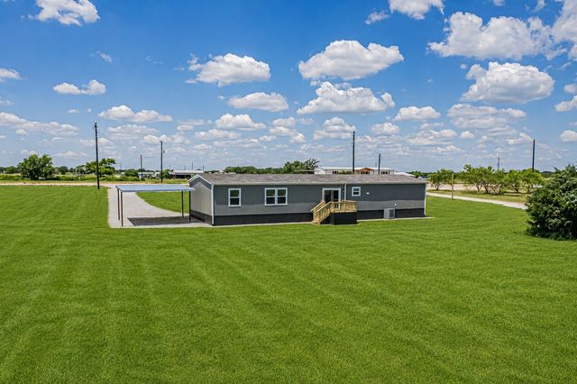 2004 Buffet Way, Poolville, TX 76487