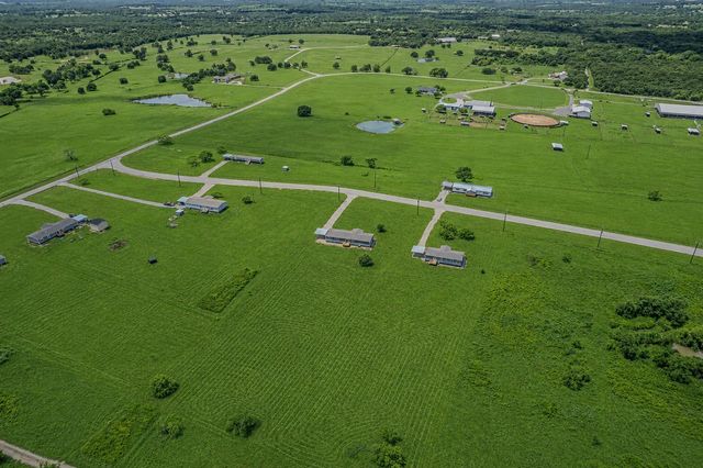 2004 Buffet Way, Poolville, TX 76487