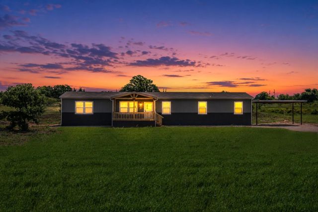 2004 Buffet Way, Poolville, TX 76487