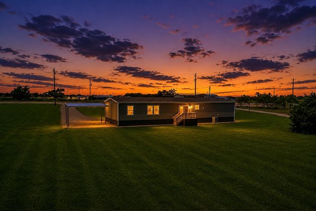 2004 Buffet Way, Poolville, TX 76487