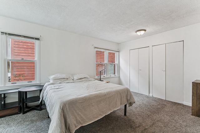 3913 Thomas Avenue N, Minneapolis, MN 55412