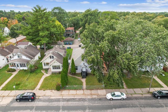 3913 Thomas Avenue N, Minneapolis, MN 55412