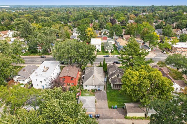 3913 Thomas Avenue N, Minneapolis, MN 55412