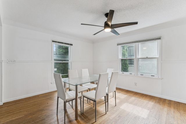3913 Thomas Avenue N, Minneapolis, MN 55412