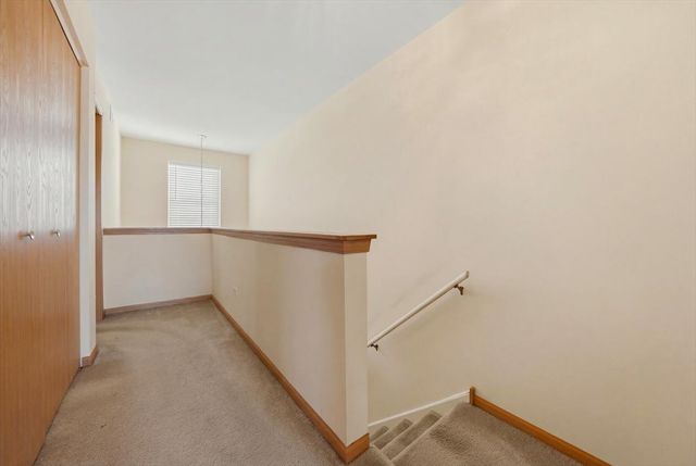 2542 Oak Tree Lane, Plainfield, IL 60586