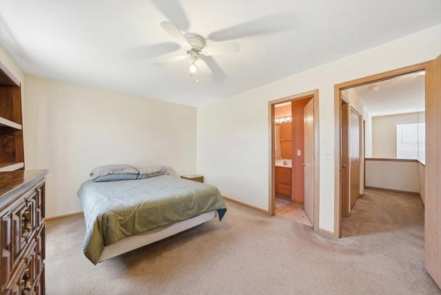 2542 Oak Tree Lane, Plainfield, IL 60586