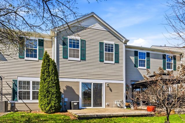 2542 Oak Tree Lane, Plainfield, IL 60586