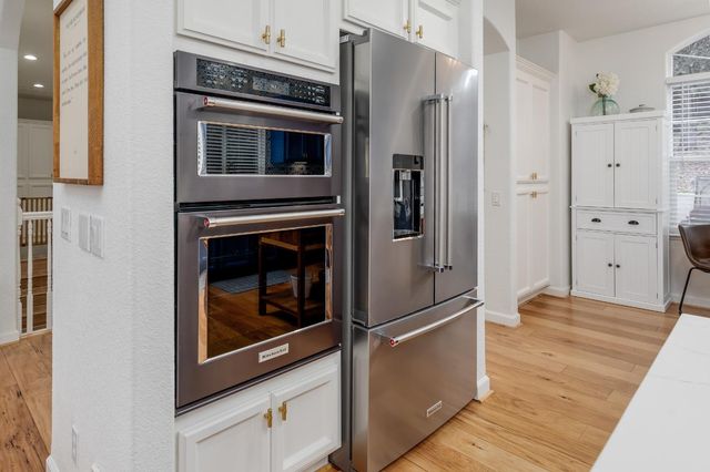 22957 Sunset Ridge Dr, Auburn, CA 95602