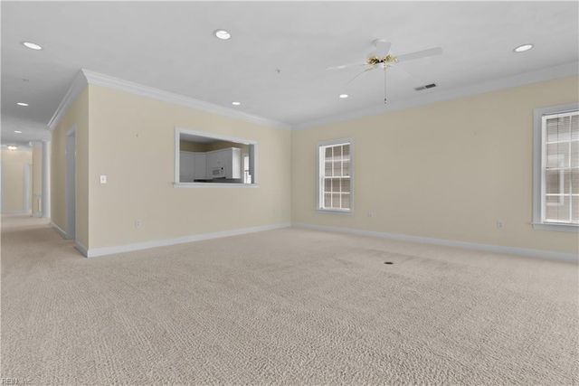 2420 Ocean Shore Cres Apt 201, Virginia Beach, VA 23451