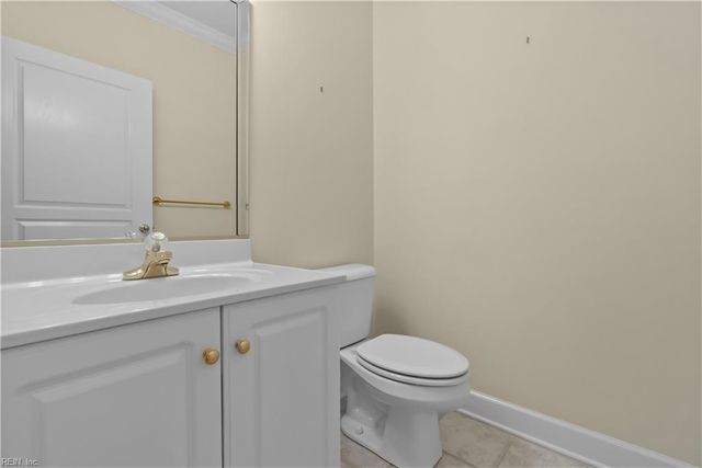 2420 Ocean Shore Cres Apt 201, Virginia Beach, VA 23451