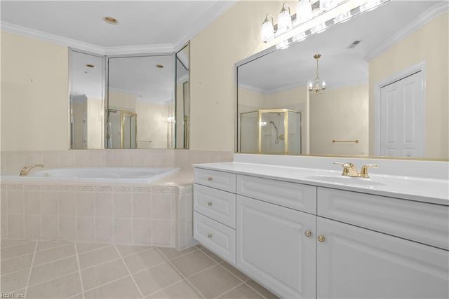 2420 Ocean Shore Cres Apt 201, Virginia Beach, VA 23451