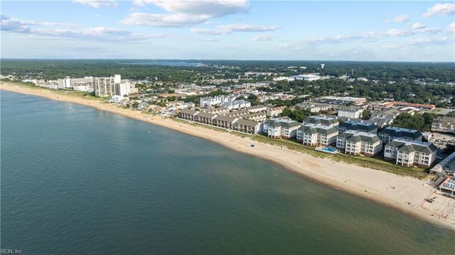 2420 Ocean Shore Cres Apt 201, Virginia Beach, VA 23451