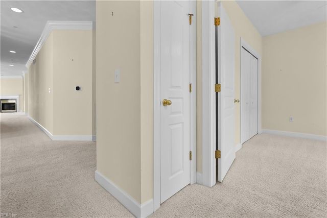 2420 Ocean Shore Cres Apt 201, Virginia Beach, VA 23451