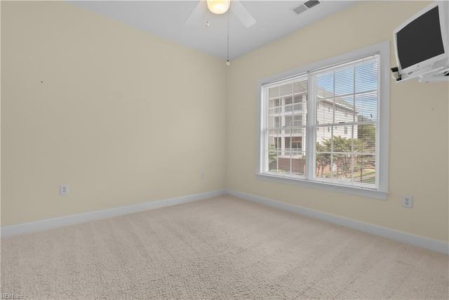 2420 Ocean Shore Cres Apt 201, Virginia Beach, VA 23451