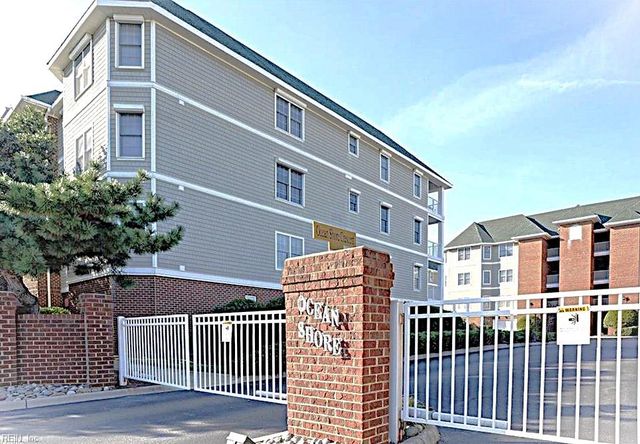 2420 Ocean Shore Cres Apt 201, Virginia Beach, VA 23451