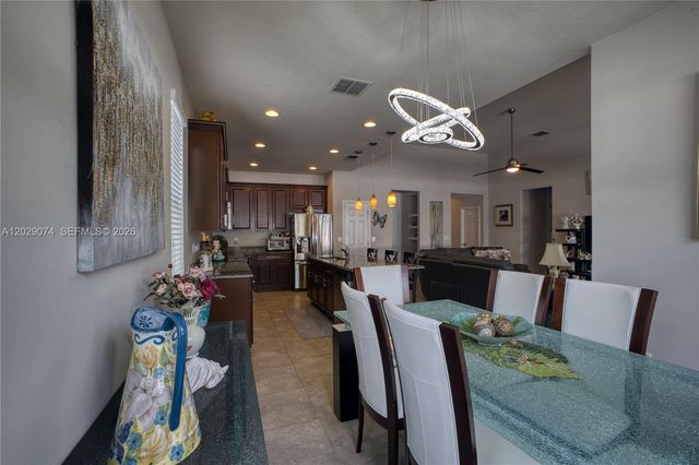 3014 Sera Bella Way, Kissimmee, FL 34744