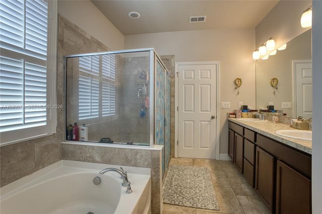 3014 Sera Bella Way, Kissimmee, FL 34744