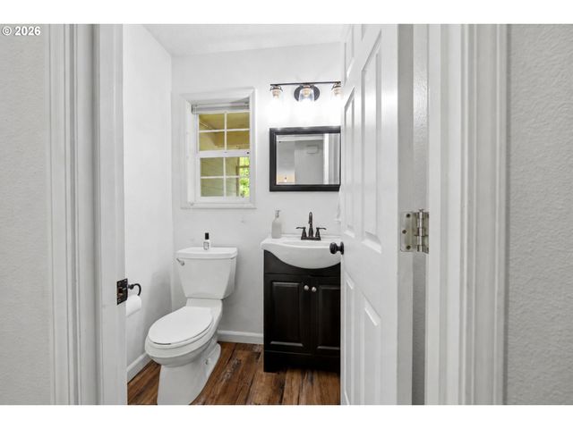 17430 Sw 111TH Ave, Tualatin, OR 97062