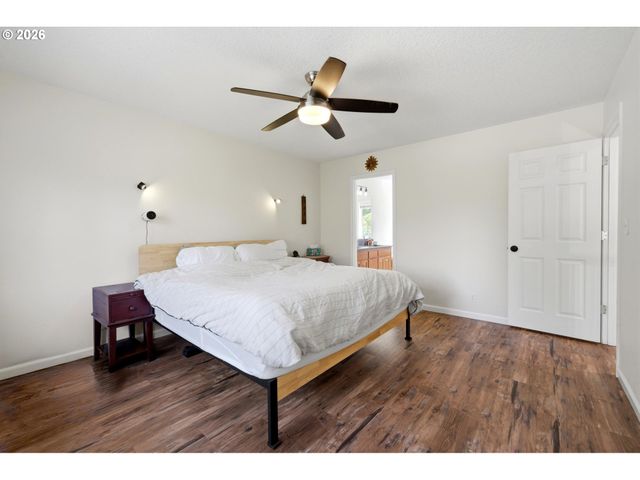 17430 Sw 111TH Ave, Tualatin, OR 97062