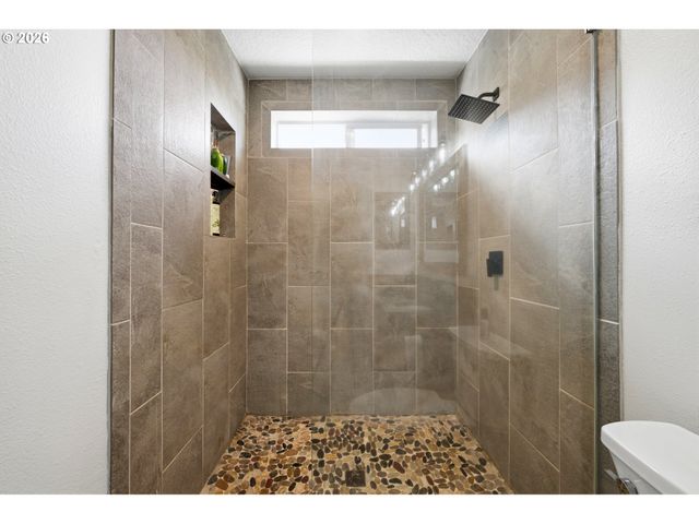 17430 Sw 111TH Ave, Tualatin, OR 97062