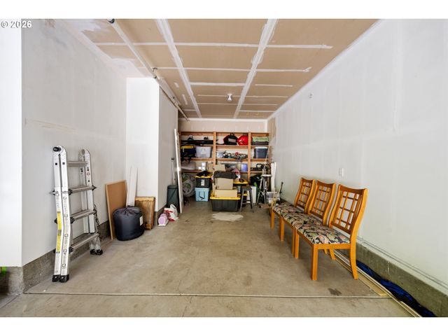 17430 Sw 111TH Ave, Tualatin, OR 97062