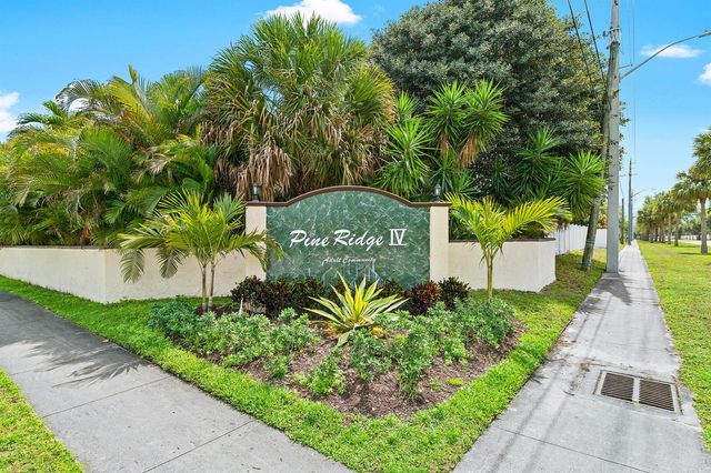 5991 Whispering Pine Way C-2, Greenacres, FL 33463