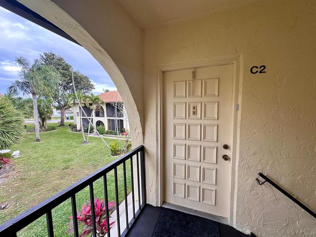 5991 Whispering Pine Way C-2, Greenacres, FL 33463
