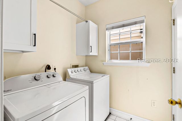 1 Gloucester Rd Apt E2, Hilton Head Island, SC 29928