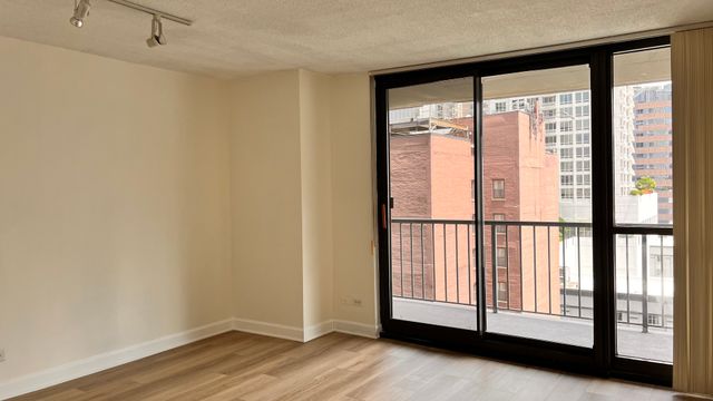 10 E Ontario Street 1501, Chicago, IL 60611