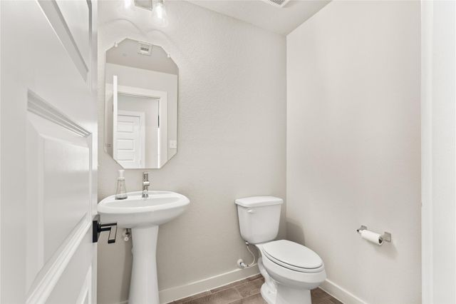 1831 Cypress Canyon Trail, Conroe, TX 77301