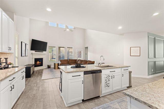 1831 Cypress Canyon Trail, Conroe, TX 77301